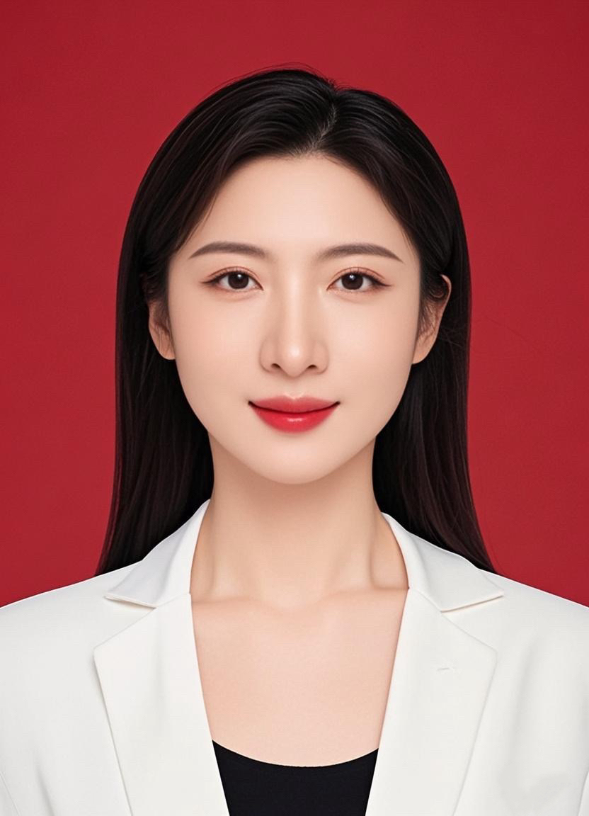 何偉