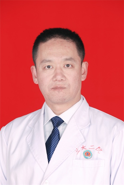 李飛
