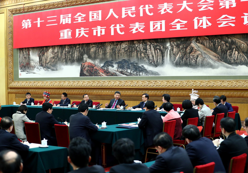 3月10日，中共中央總書記、國家主席、中央軍委主席習(xí)近平參加十三屆全國人大一次會(huì)議重慶代表團(tuán)的審議。
