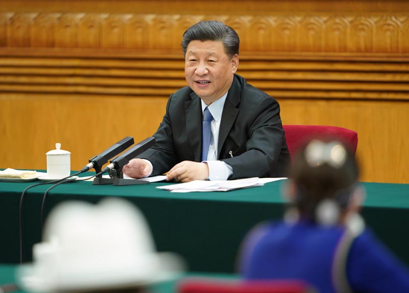 5月22日，中共中央總書記、國家主席、中央軍委主席習(xí)近平參加十三屆全國人大三次會議內(nèi)蒙古代表團的審議。 新華社記者 黃敬文 攝