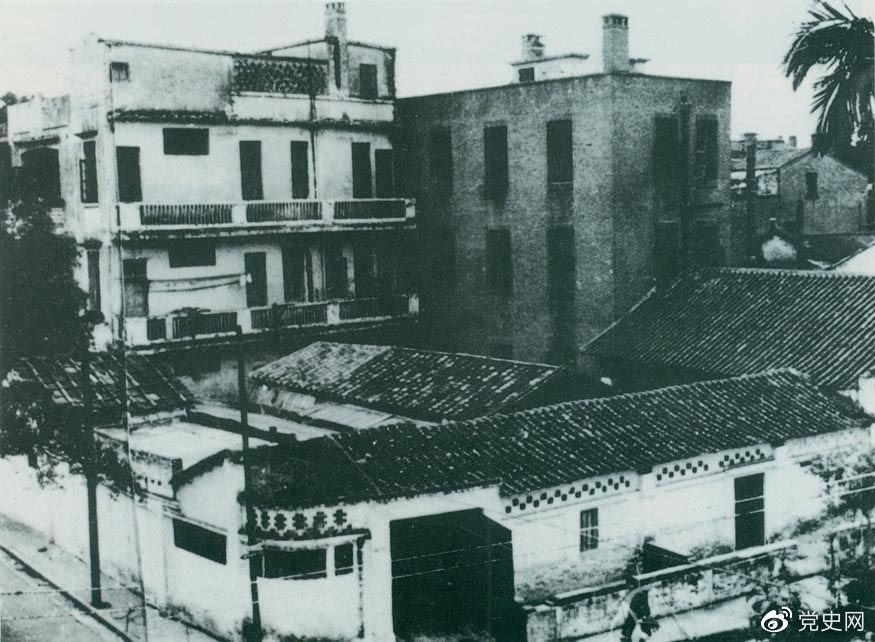 　　1923年6月12日至20日，中國共產(chǎn)黨在廣州東山恤孤院路后街31號（今恤孤院路3號）召開第三次全國代表大會，圖為大會舊址。