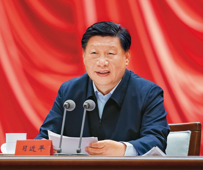 　　2021年9月1日，2021年秋季學期中央黨校（國家行政學院）中青年干部培訓班在中央黨校開班。中共中央總書記、國家主席、中央軍委主席習近平在開班式上發(fā)表重要講話。 新華社記者 申宏/攝