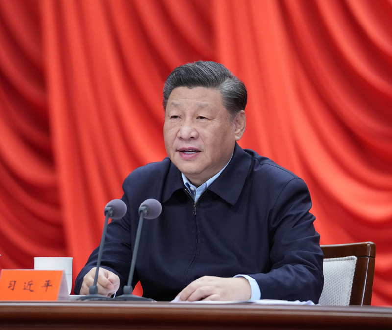 3月1日，2022年春季學(xué)期中央黨校（國(guó)家行政學(xué)院）中青年干部培訓(xùn)班在中央黨校開班。中共中央總書記、國(guó)家主席、中央軍委主席習(xí)近平在開班式上發(fā)表重要講話。新華社記者 申宏 攝